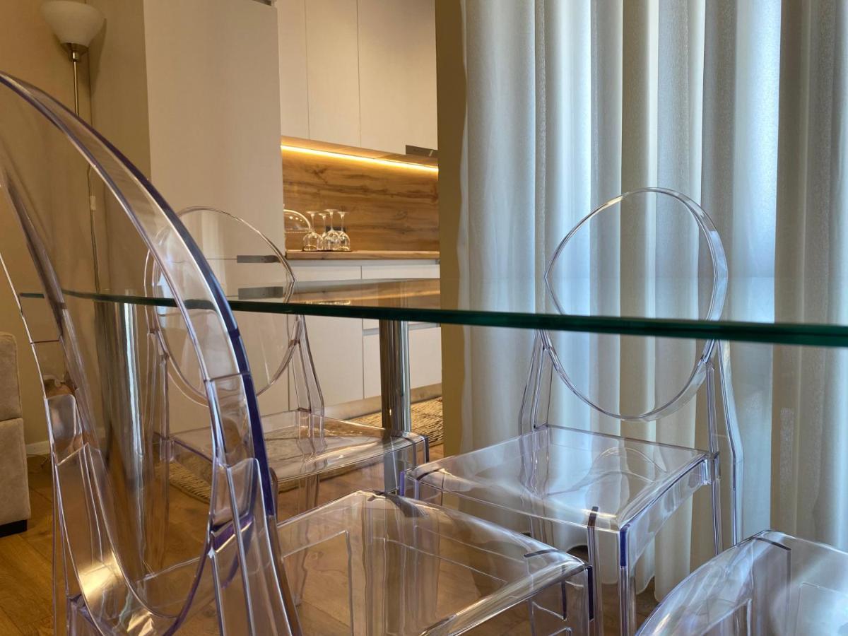 Nemis Apartments In The Centre Of Tirana Four Free Parking Luaran gambar